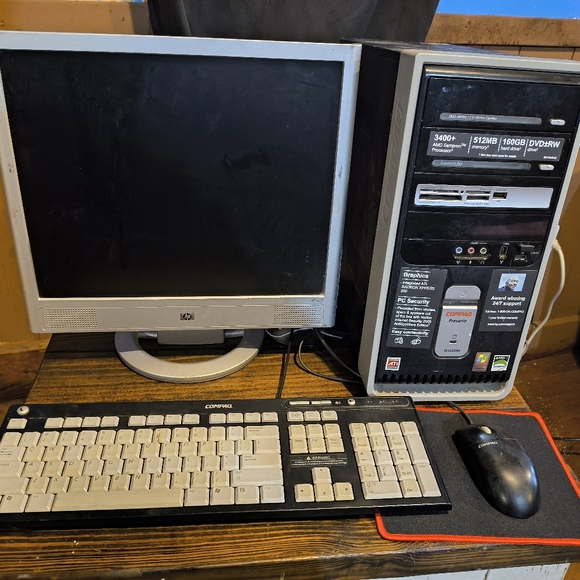 DeskTop Computer - Picture 2 of 2